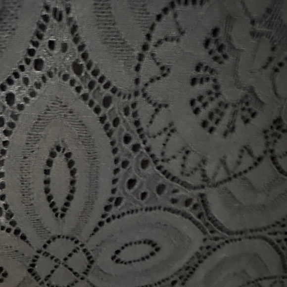 Torrid Black Lace Women's Top 2x - Picture 3 of 5